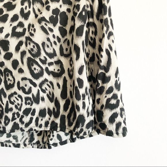 Motel Rocks SHENY MINI SKIRT IN LEOPARD GREY - Picture 5 of 9